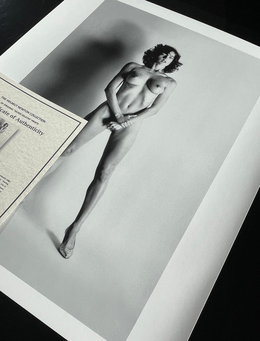 Helmut Newton Big Nude III vintage silver gelatin print 20x24 Henrietta Paris 1982 nude portrait photograph with certificate