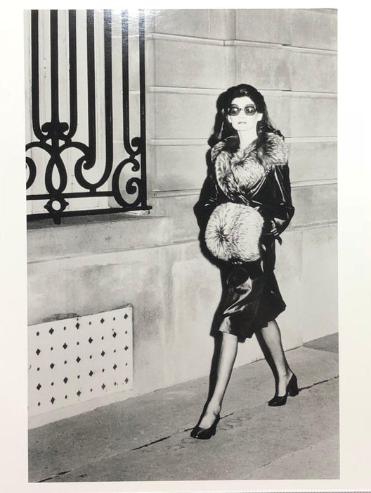 Alt Tag: Helmut Newton Comme Jackie O vintage silver gelatin print 20x24 French Vogue Paris 1972 photo of stylish woman in sunglasses