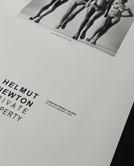Helmut Newton "Sie Kommen Nude", Paris, 1982 – Vintage Exhibition Poster